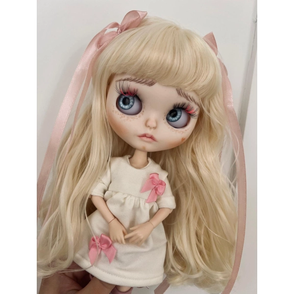 Lalka Custom Blythe